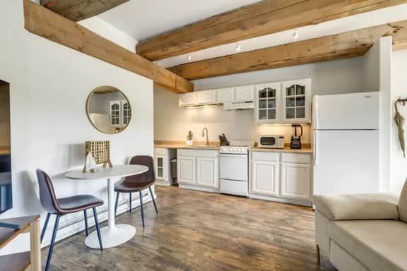 Aspen Hideaway, Hot Tub, W/D, Furry Friends! - Image 3