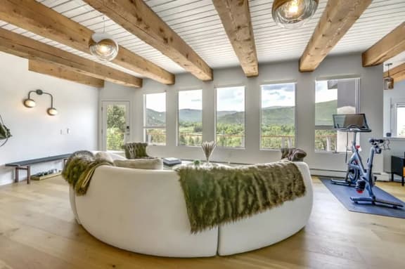 Aspen Oasis, Hot Tub, 7-Acre Estate, Mountain Views! - Image 1